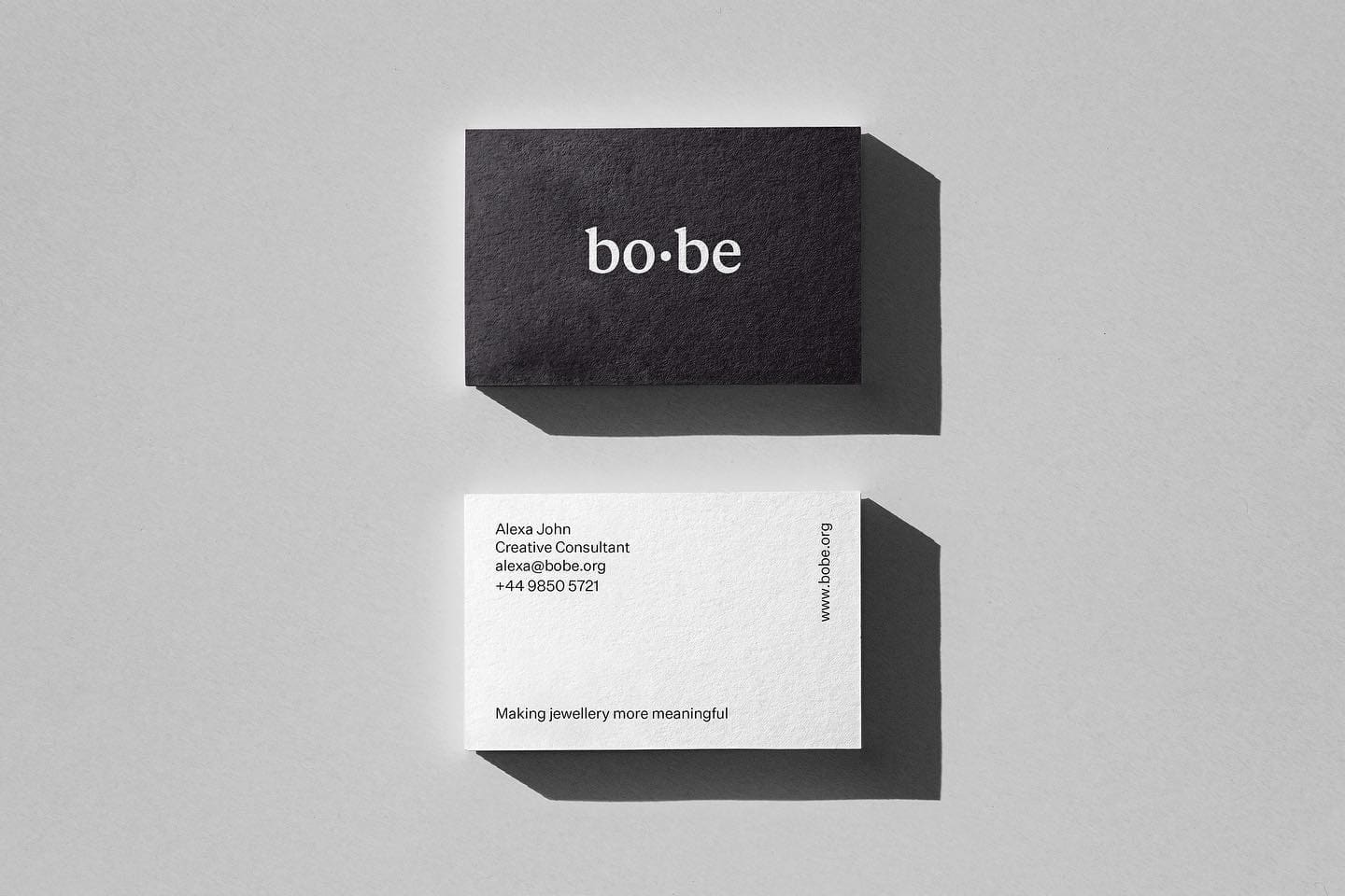 bo•be